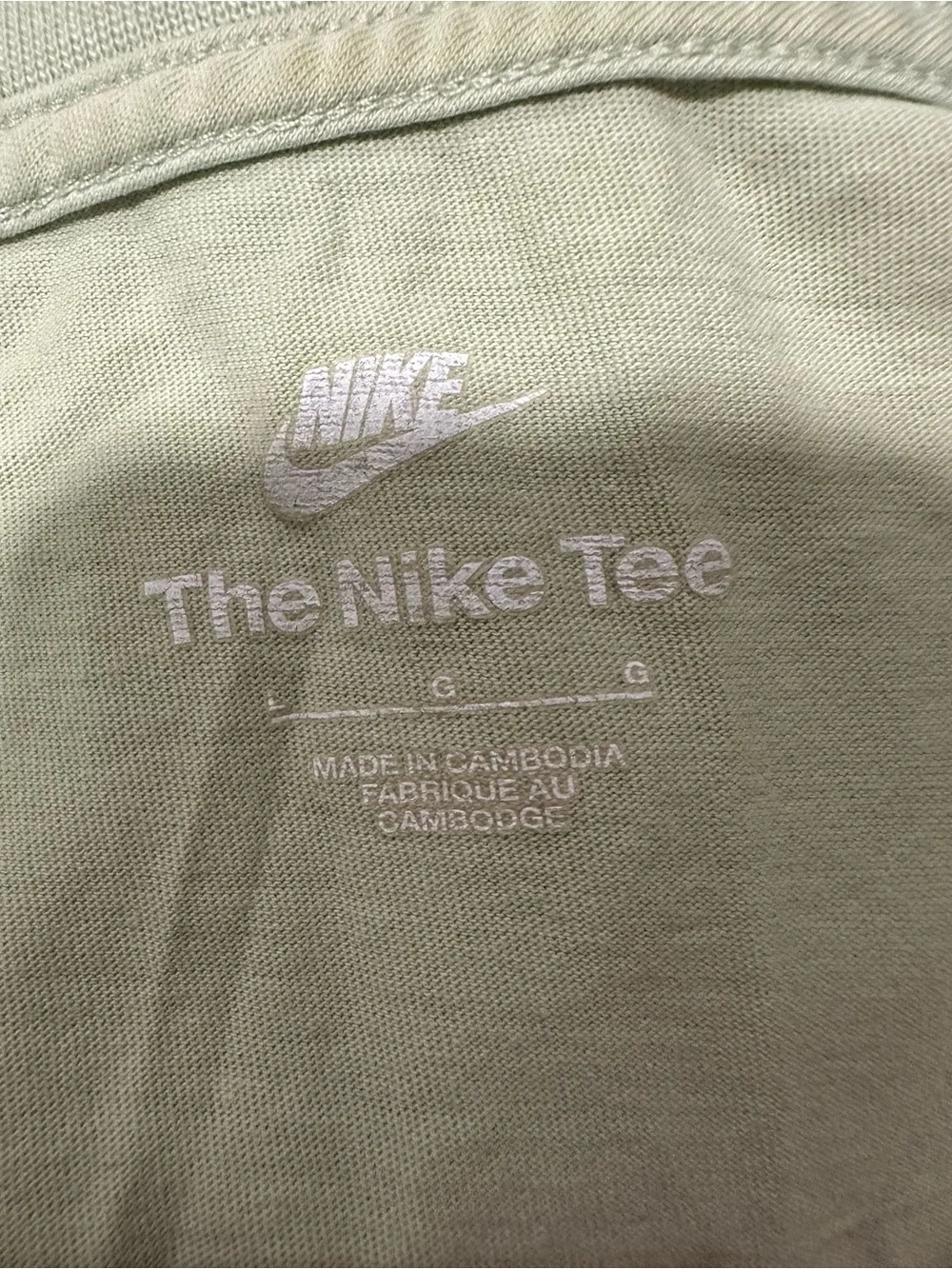 Nike Royal Blue Tee & Light Green Nike Graphic Tee -2 Pack - Picture 8 of 10